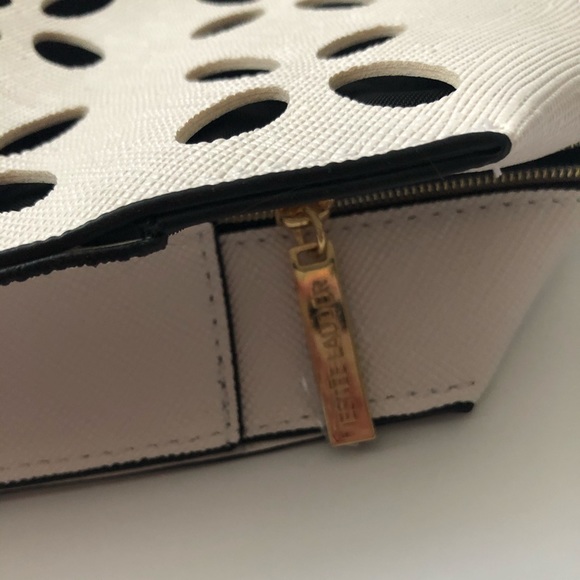 Estée Lauder Cosmetics Pouch - Picture 4 of 5